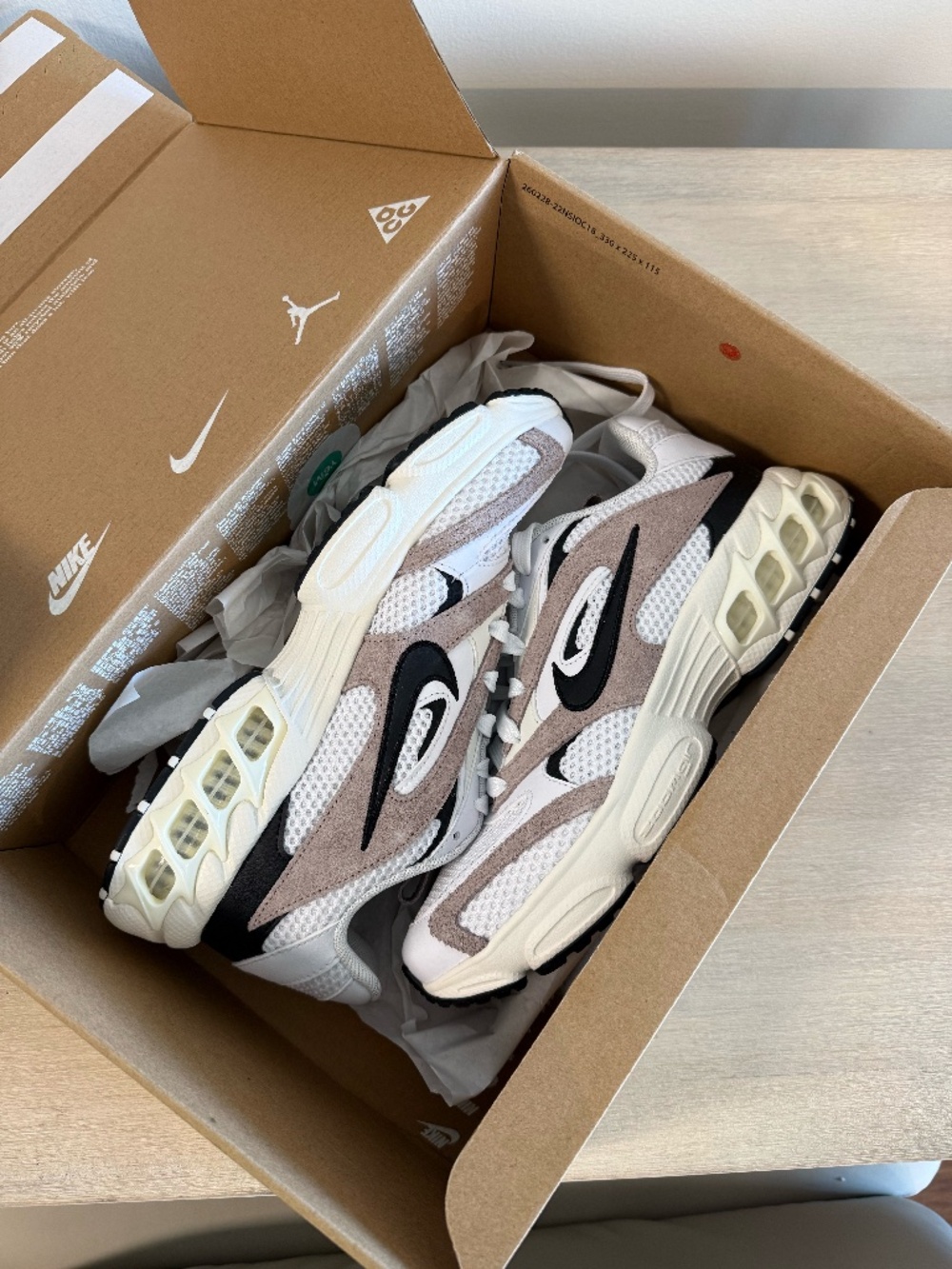 Nike Women's Air Zoom Fire, Size 8, Diffused Taupe